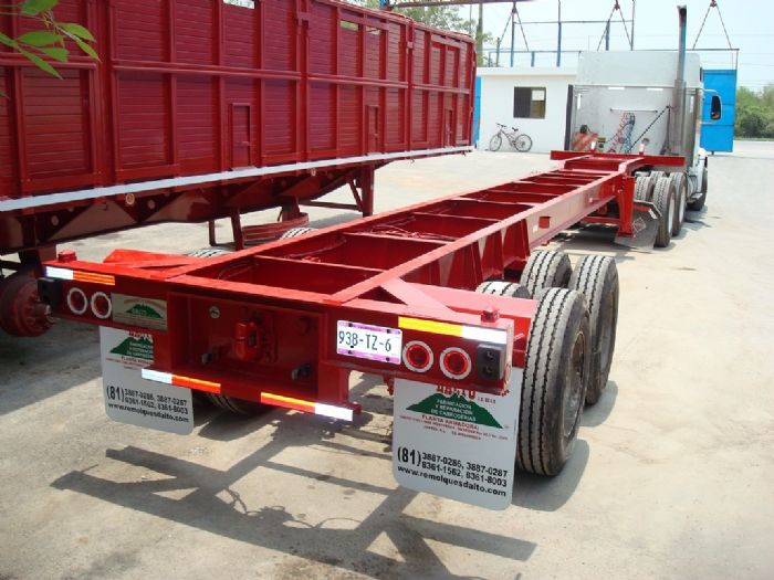 CHASIS PORTA CONTENEDOR DE 40 PIES 2 EJES SUSP. NEUMATICA CON GANCHO
